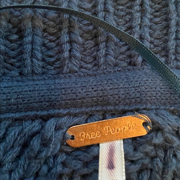 Free People cardigan - Picture 2 of 6